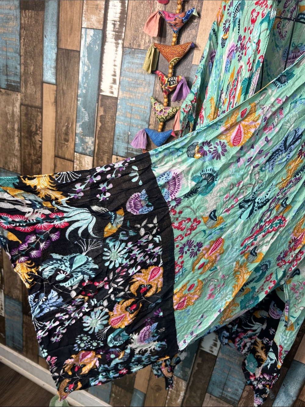 Angie Mint Floral Open-Front Kimono Tunic with Black Border - Picture 6 of 16